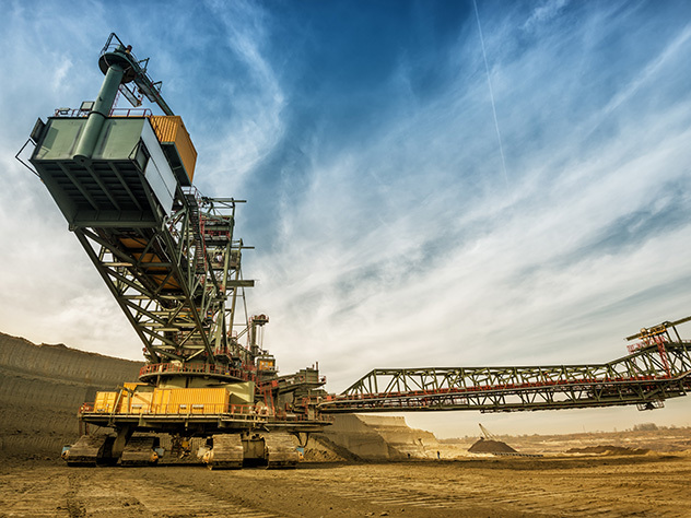 Mining and Equipement